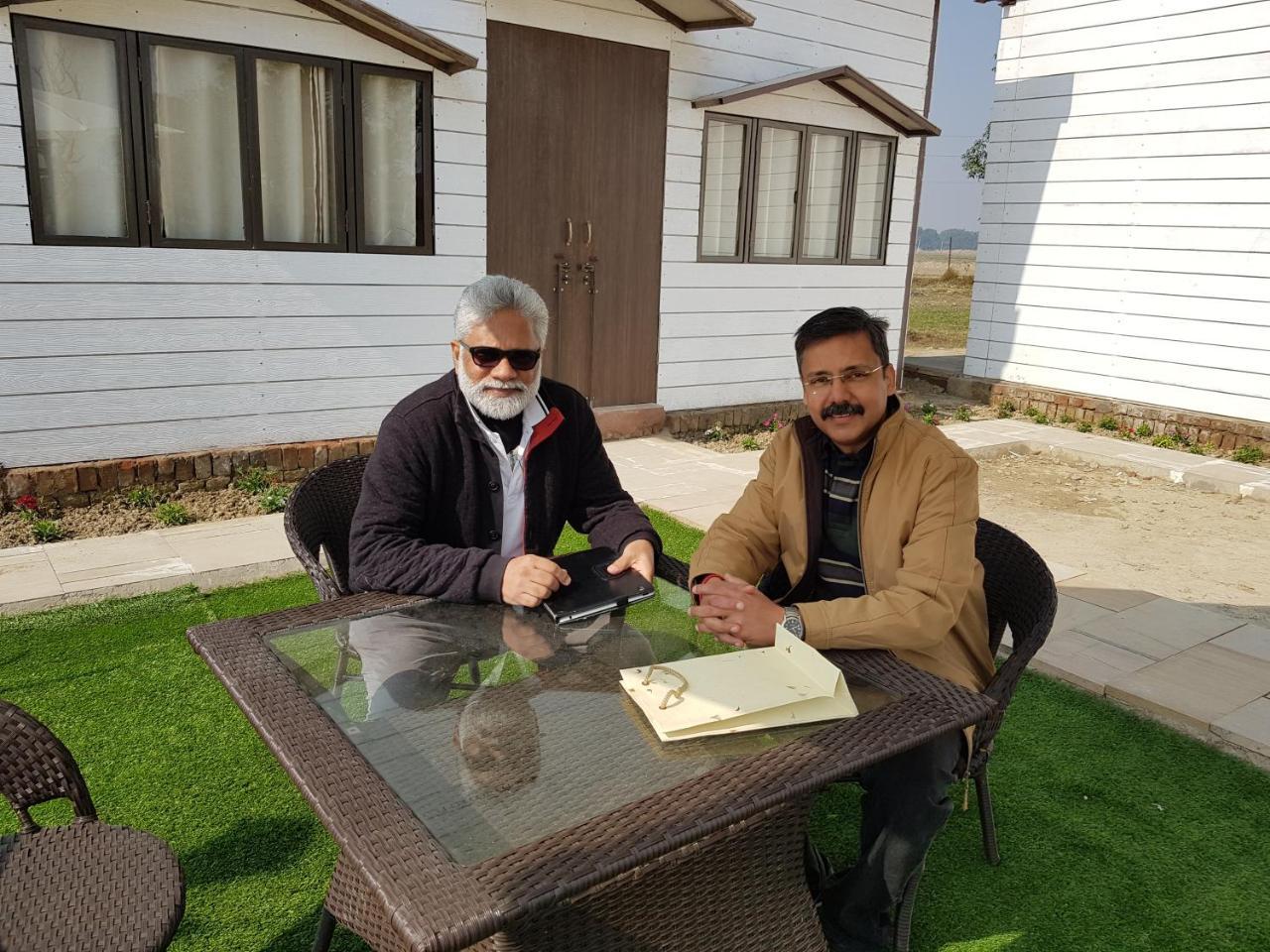 Living Green Farms Prayagraj Esterno foto